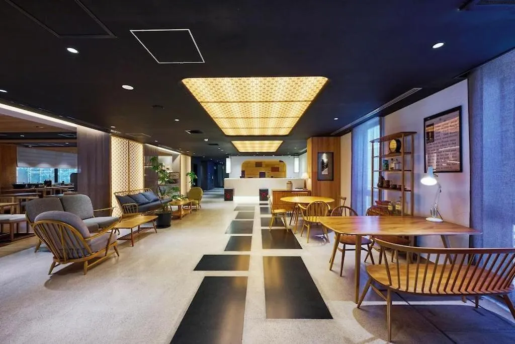 Rihga Place Kyoto Shijo Karasuma 3*,